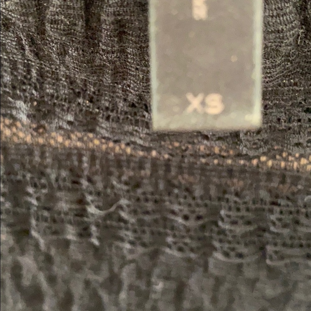 BCBGMaxAzria Halle Lace Bodycon Ruched
Dress - Picture 7 of 8